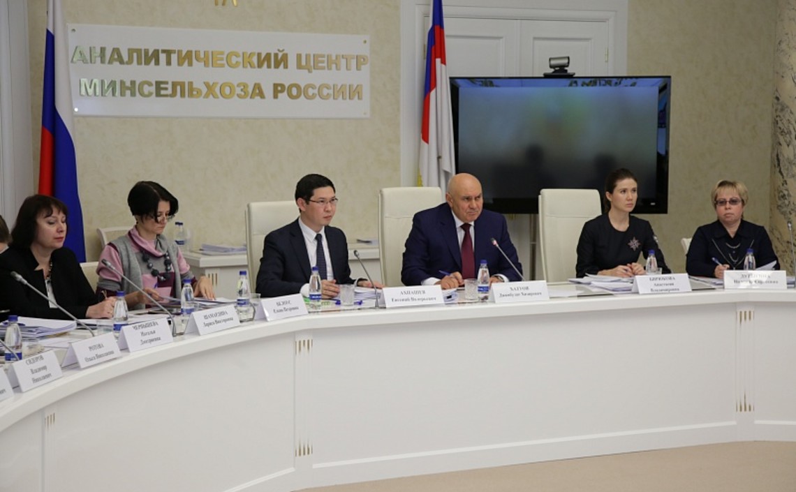 Джамбулат Хатуов: ключевая задача &mdash; загрузить мощности перерабатывающей промышленности отечественным сырьем / Агро-Матик