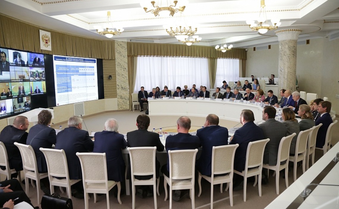 В Минсельхозе России обсудили планы по снижению зависимости от зарубежных семян / Агро-Матик