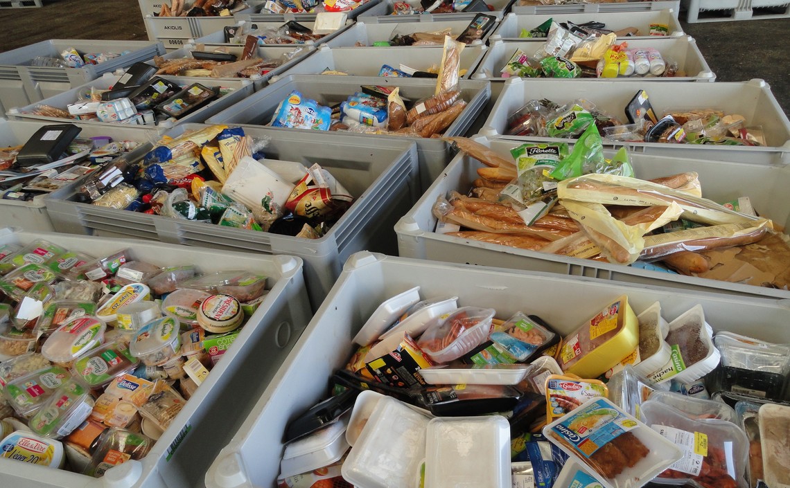 В&nbsp;Великобритании растет использование просроченных продуктов питания в&nbsp;производстве комбикормов / Агро-Матик
