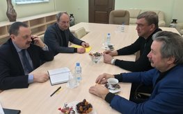 &laquo;Агро-Матик&raquo; укрепляет отношения с&nbsp;Ленинградской областью / Агро-Матик