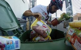 Депутаты предложили перерабатывать просроченные продукты в&nbsp;корма и&nbsp;удобрения / Агро-Матик