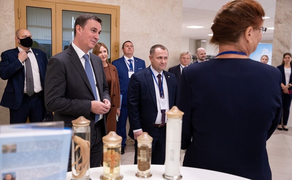 Дмитрий Патрушев оценил научные разработки Санкт-Петербургского государственного аграрного университета