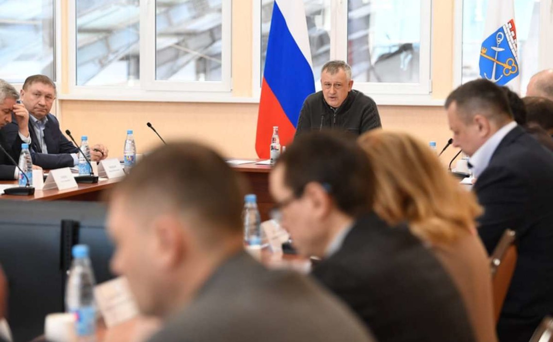 Губернатор Ленинградской области провел выездное заседание штаба по подготовке и проведению весенних полевых работ
