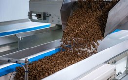 Правительство определило сроки проведения эксперимента по маркировке кормов